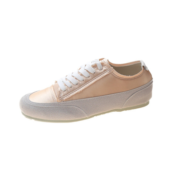 Γυναικεία αθλητικά παπούτσια - με κορδόνια και επίπεδη σόλα