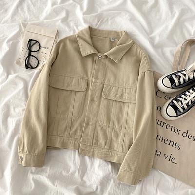 Γυναικείο μπουφάν ρετρό στυλ με κουμπιά και διακοσμιτικές τσέπες