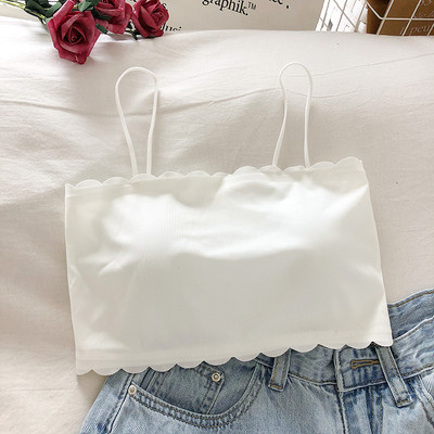 Moodne peenikeste rihmadega naiste rinnakas