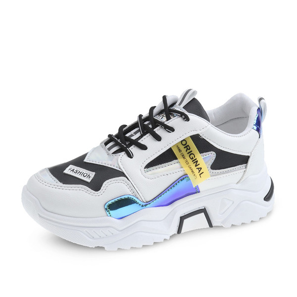 Casual γυναικεία αθλητικά παπούτσια - με τραχιά σόλα και κορδόνια