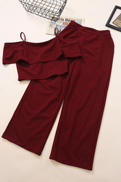 Moodne naiste komplekt kahest osast - püksid ja topp