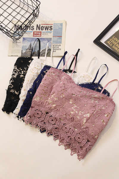 Csipke női rövid pántokkal