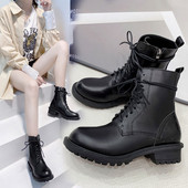 Γυναικείες έκο δερμάτινες μπότες με τραχιά σόλα