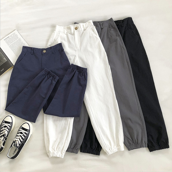 Új gombos női nadrág modell