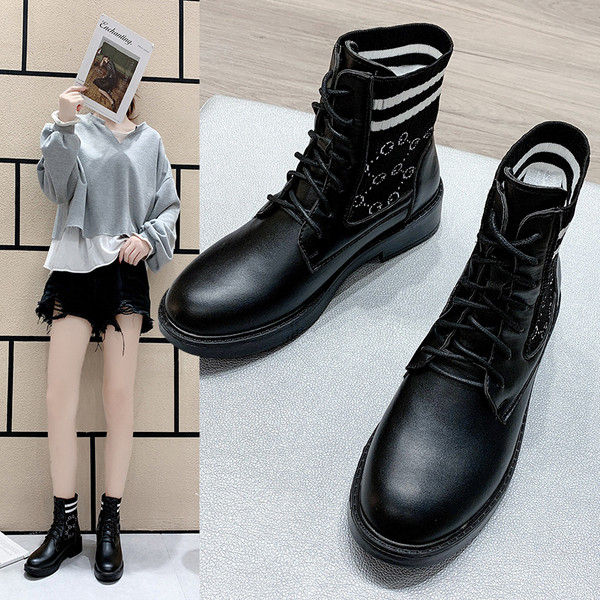 Nahast vabaaja naiste saapad