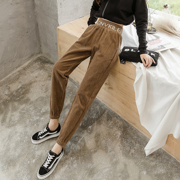 Női alkalmi bársony nadrág felirattal, magas derékkal