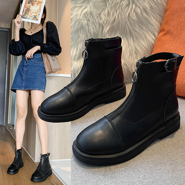 Έκο δερμάτινες γυναικείες μπότες με φερμουάρ και επίπεδη σόλα