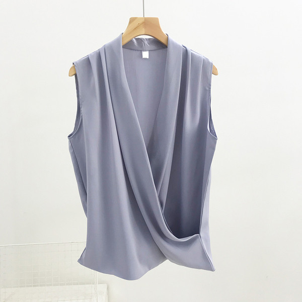 Νέο μοντέλο γυναικείο αμάνικο με ντεκολτέ 