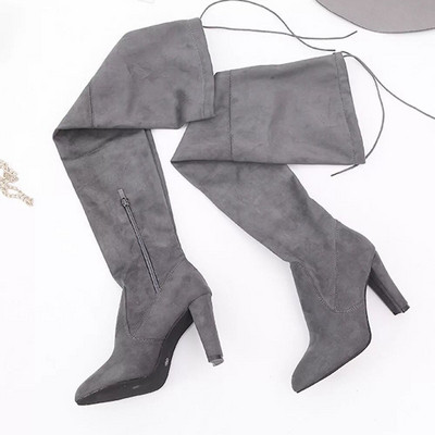 Ψηλές γυναικείες μπότες από eco suede