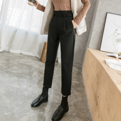 Κομψό γυναικείο ίσιο παντελόνι με ζώνη και ψηλή μέση