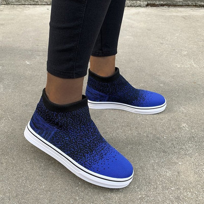 Νέο μοντέλο πάνινα παπούτσια με επίπεδη σόλα