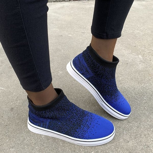 Νέο μοντέλο πάνινα παπούτσια με επίπεδη σόλα