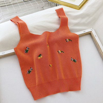 Καθημερινό γυναικείο αμάνικο με κέντημα