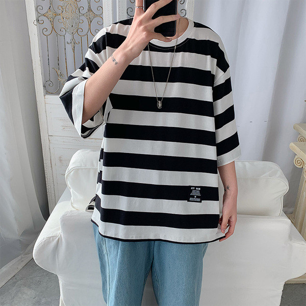 Nyári csíkos póló rövid ujjal