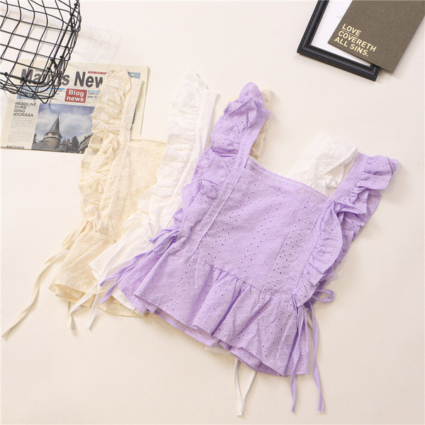 Aktuális női felső szögletes nyakkivágással és megkötővel