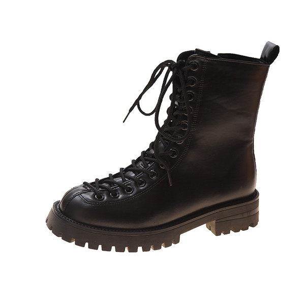 Kõrge kareda tallaga naiste saapad