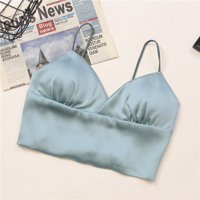 Stiilne peenikeste rihmadega naiste rinnahoidja