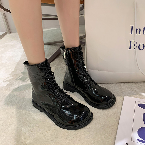 Női alkalmi csizma ökobőr cipzárral