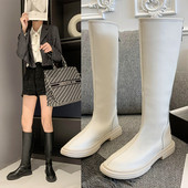 Naiste moodsad lameda tallaga saapad