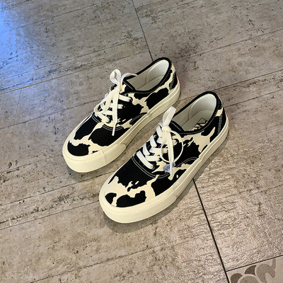 Vászon alkalmi női tornacipő állatmintával