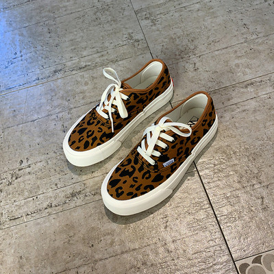 Vászon alkalmi női tornacipő állatmintával