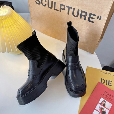 Naiste kaasaegsed saapad ökonahast sokitüüpi musta värvi