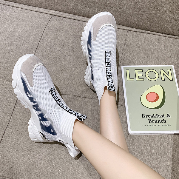 Νέο μοντέλο γυναικεία αθλητικά παπούτσια με τραχιά σόλα