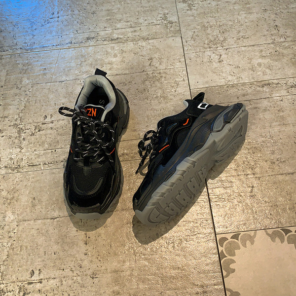 Casual γυναικεία αθλητικά παπούτσια με κορδόνια και πλατφόρμα 7 cm