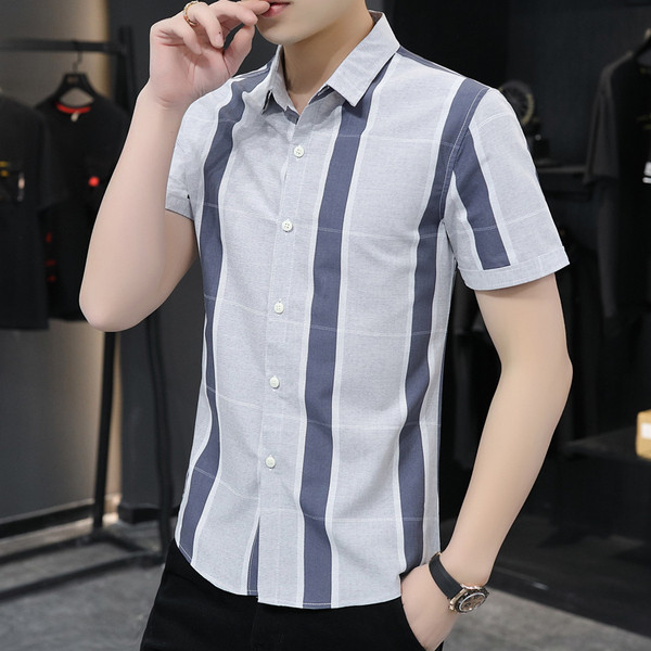 Új modell férfi ing rövid ujjal és klasszikus gallérral