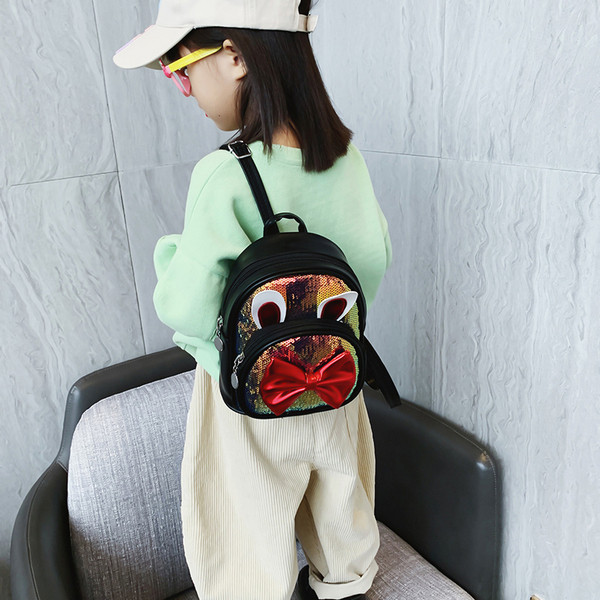 Modern gyerek hátizsák lányoknak flitterekkel és szalaggal