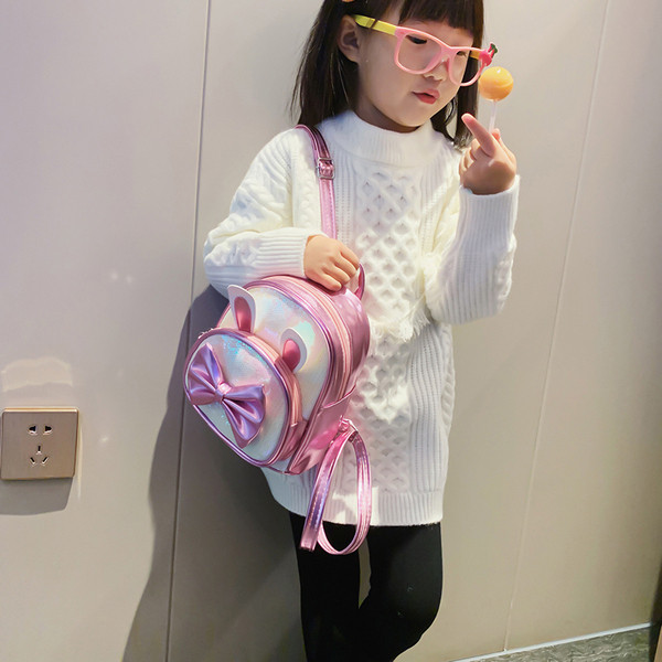 Modern gyerek hátizsák lányoknak flitterekkel és szalaggal