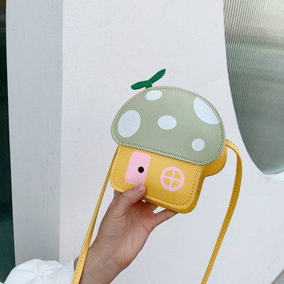 Παιδική τσάντα σε σχήμα σφουγγαριού