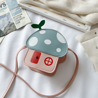 Παιδική τσάντα σε σχήμα σφουγγαριού