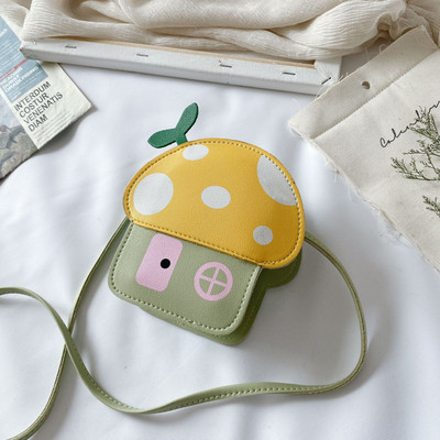 Παιδική τσάντα σε σχήμα σφουγγαριού