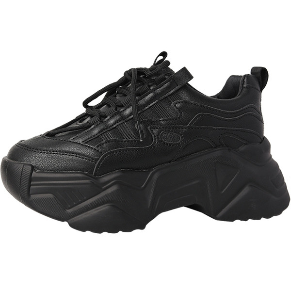 Γυναικεία αθλητικά παπούτσια από οικολογικό δέρμα με πλατφόρμα πάχους 7 cm