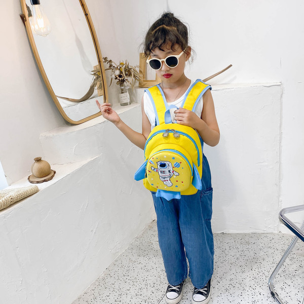 Laste seljakott esitasku ja aplikatsiooniga