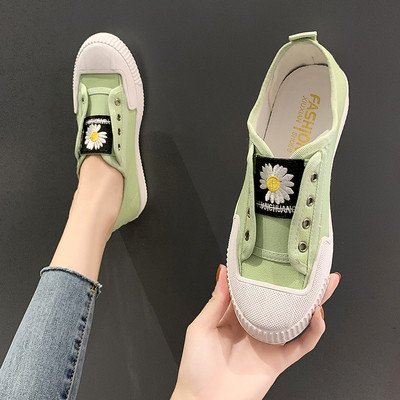 Casual γυναικεία αθλητικά παπούτσια με κέντημα