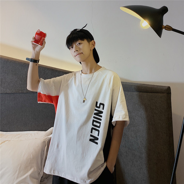 Καλοκαιρινό μπλουζάκι για άντρες με επιγραφές