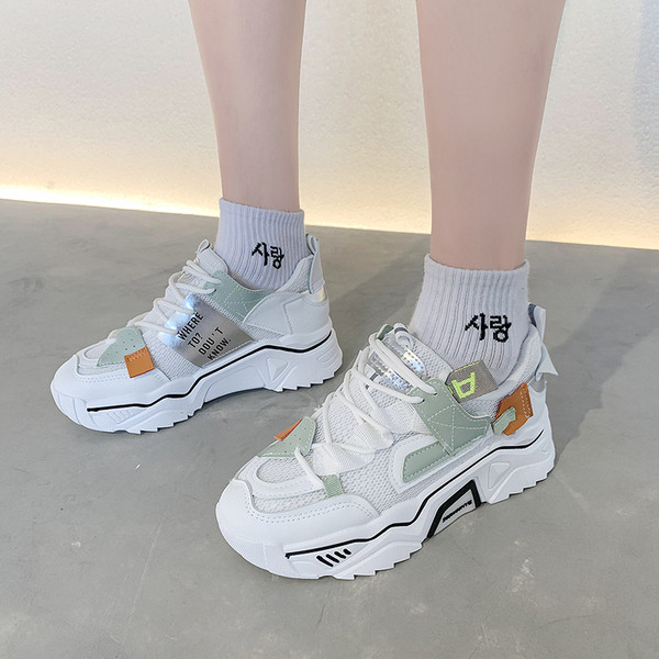 Νέο μοντέλο αθλητικά γυναικεία παπούτσια - τραχιά σόλα