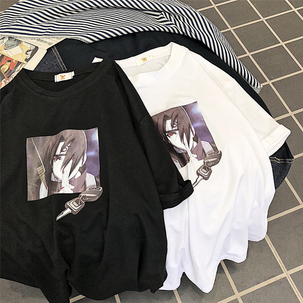 Meeste vabaaja värvilise aplikatsiooniga T-särk