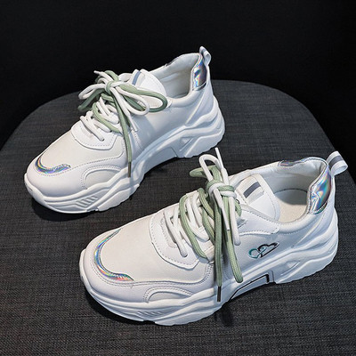 Γυναικεία αθλητικά παπούτσια με ψηλά πέλματα και κορδόνια σε τρία χρώματα