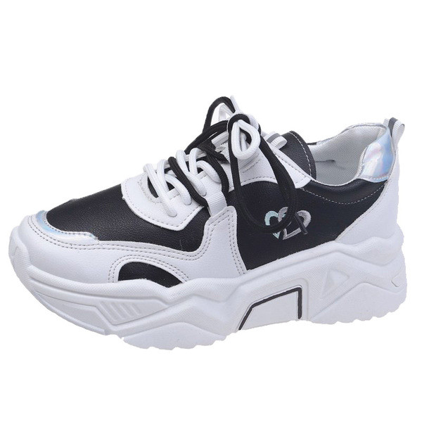 Γυναικεία αθλητικά παπούτσια με ψηλά πέλματα και κορδόνια σε τρία χρώματα