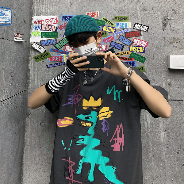 Ανδρικό καλοκαιρινό μπλουζάκι με έγχρωμη εκτύπωση