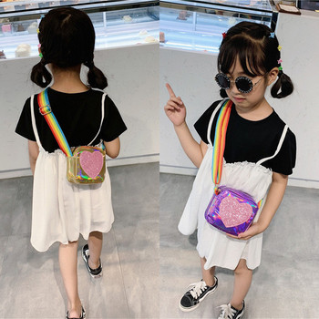 Μοντέρνα παιδική τσάντα με πολύχρωμη μακριά λαβή
