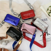 Bőr gyerektáska feliratokkal