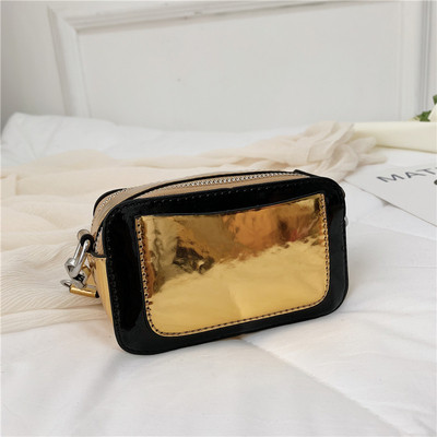 Bőr gyerektáska feliratokkal