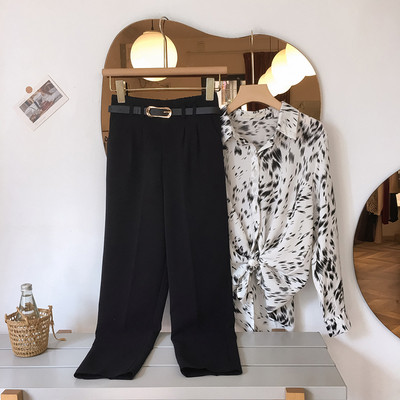 Γυναικείο παντελόνι με υψηλή μέση και ζώνη σε τρία χρώματα