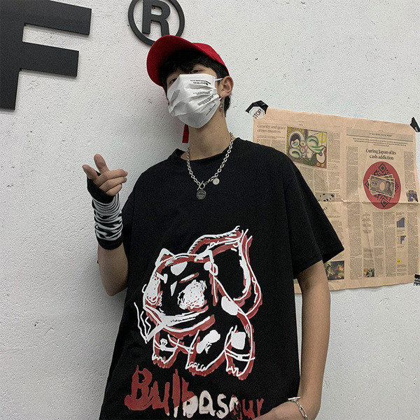 Muška majica kratkih rukava sa šarenim printom i kratkim rukavima