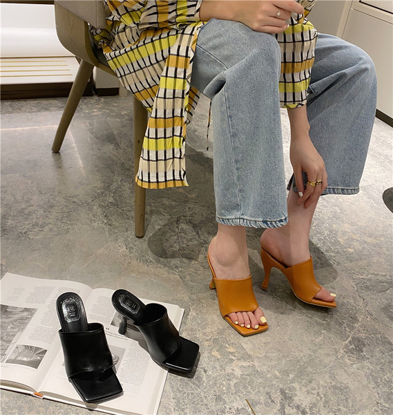 Κομψά γυναικεία παπούτσια με ψηλά τακούνια από οικολογικό δέρμα