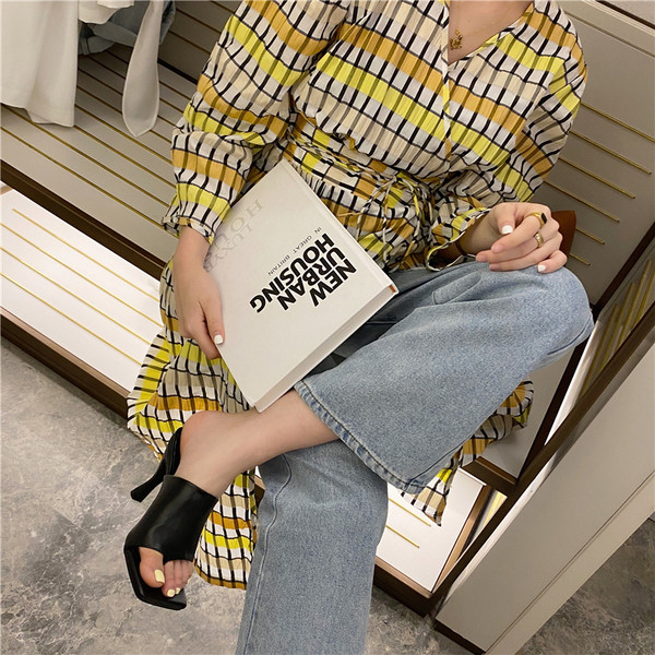 Κομψά γυναικεία παπούτσια με ψηλά τακούνια από οικολογικό δέρμα